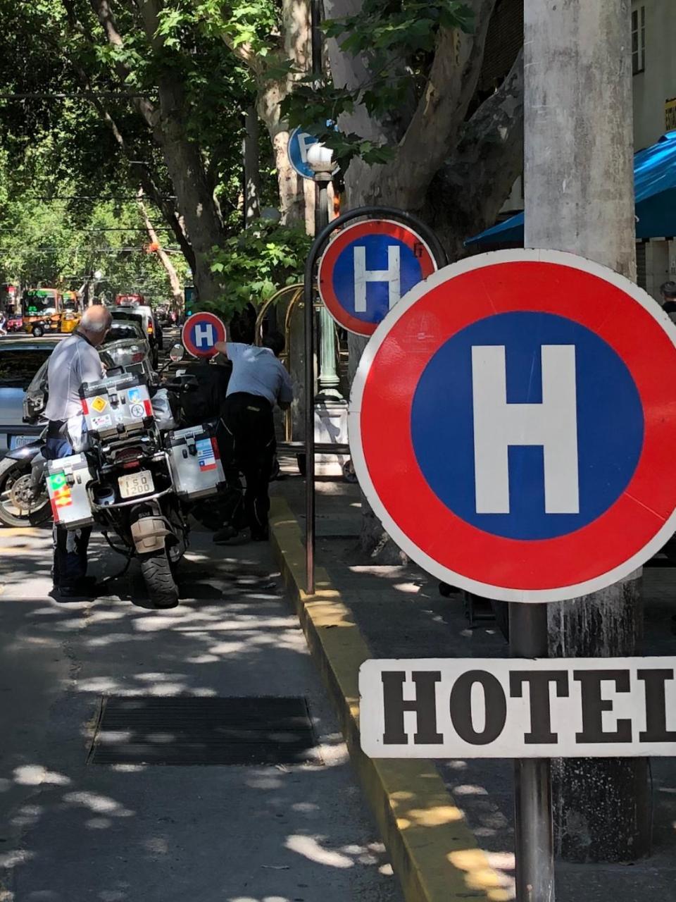 Hotel Rincon Vasco Mendoza Exterior photo